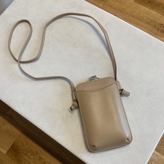 Discort ショルダーバッグ