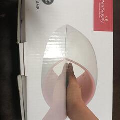 ネイルライトの画像