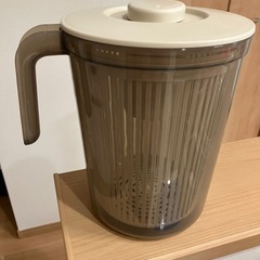 野菜の水切り器の画像