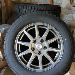 215/60R16 スタッドレスタイヤホイールセット ほぼ新品の画像