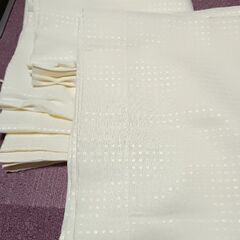 【商談中】クリーム色 カーテン2枚セット 美品✨