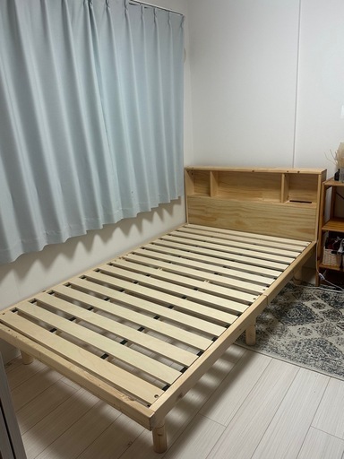 ベッドフレーム＋マットレス　セミダブル