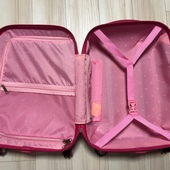 子供用スーツケースの画像
