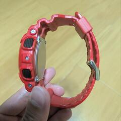 G-SHOCK　レッド　ゴールドの画像