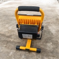 NEXcell LED充電式投光器 20W×2個セットの画像