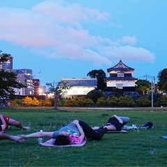 夜ヨガin舞鶴公園