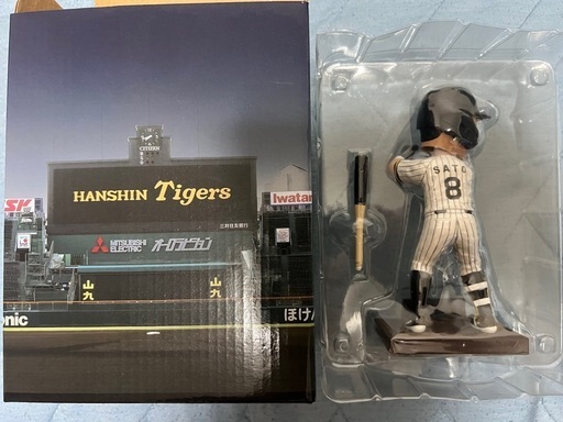 交換希望】阪神タイガースボブルヘッド人形「佐藤輝明」 (たいこうぼう