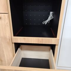 J9963【リユースのサカイ柏店】タカシン家具工業　キッチンボード　クリーニング済み　の画像