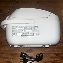 ZOJIRUSHI マイコン炊飯ジャー　NL-BE05の画像