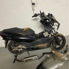 🉐pcx125 jf56 部品取り車🉐　アドレス　v125 エン...