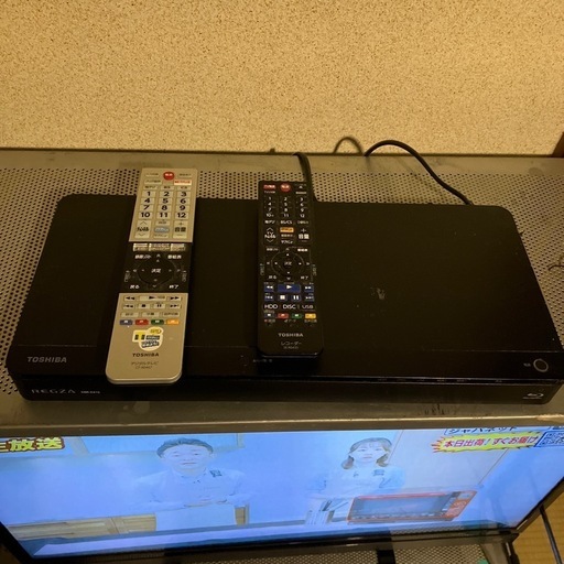 t*o様 東芝 テレビ&レコーダーセット32V31&DBR-Z410セット201 東芝 テレビ&レコーダーセット32V31&DBR-Z410セット2018年製
