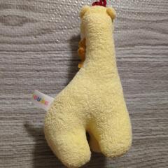 美品 ミキハウス MIKIHOUSE 新生児おもちゃラトル・ガラガラ きりんちゃん
布製①　安全性抜群◎優しい音色が人気 洗濯済 男女兼用 出産㉚の画像