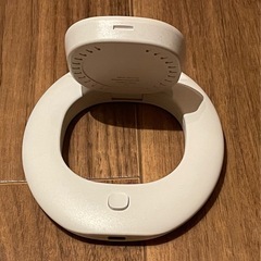 スリーコインズで購入 ワイヤレス充電器の画像