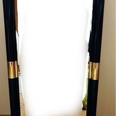 スタイリッシュ】レトロモダンなスタンドミラー（78×38cm）