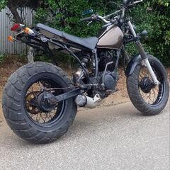 ②TW200 