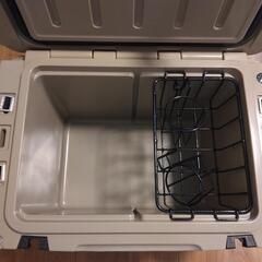 アイスランドクーラーボックス 35QT サンド　早い物勝ち！の画像