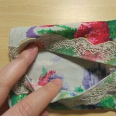 ポケットティッシュケース　レース×花の画像