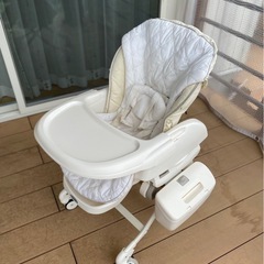 コンビ　電動ハイローチェア
