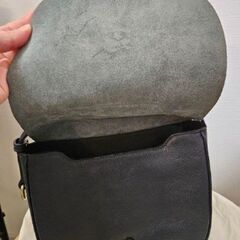 新品イルビゾンテ クロスボディバッグ ILBISONTE ショルダー NAVYの画像