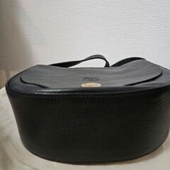 新品イルビゾンテ クロスボディバッグ ILBISONTE ショルダー NAVYの画像