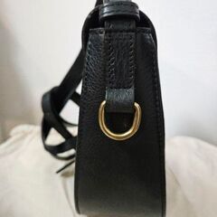 新品イルビゾンテ クロスボディバッグ ILBISONTE ショルダー NAVYの画像