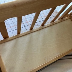 レトロかわいいベビーベッドの画像