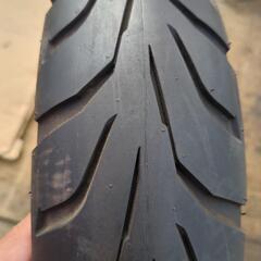 バイクタイヤの画像
