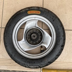 YAMAHA ヤマハ SA10J ビーノ フロントホイール タイヤ付きの画像