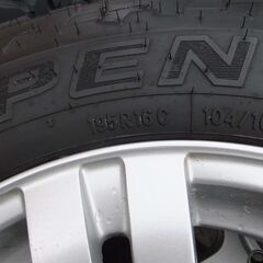 ジムニー中古タイヤホィールセットの画像