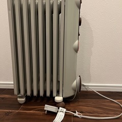 デロンギ オイルヒーター DeLonghi　JR0812-BRの画像