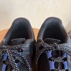 オン ランニングシューズ ジョギングシューズ クラウドモンスター 23cmの画像