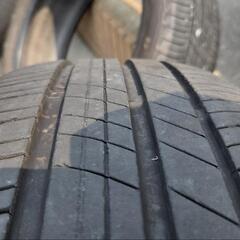 タイヤ195/50R19の画像