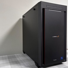 人気モデル　iiyamaゲーミングパソコン　Corei7 137...