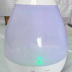 LED付きアロマ加湿器の画像