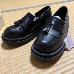 ユニセックスローファーの画像