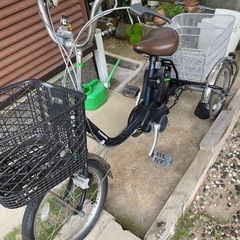 コノリー兵庫県神戸市より電動アシスト三輪自転車 ASU-3WSR送料込み。 コノリー様専用兵庫県神戸市より電動アシスト三輪自転車 ASU