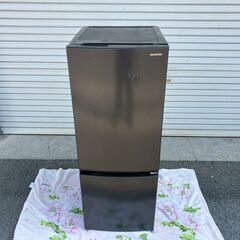 ノンフロン冷凍冷蔵庫★154L★自動霜取り★IRSN−15A-B...