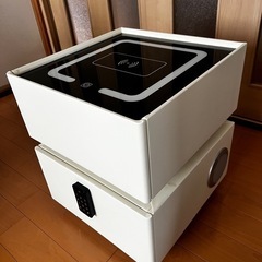 【新品未使用】サイドテーブルの画像