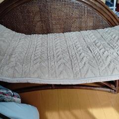 藤の長椅子の画像