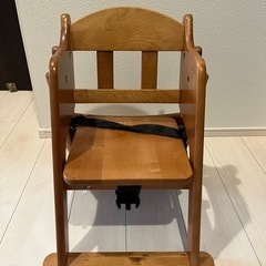 ベビーチェア　ローテーブル　幼児用　折りたたみ式
の画像