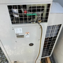 3.7kwオイルフリーコンプレッサーの画像