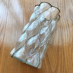 【引き取り限定】ガラス 花器 フラワーベース ゴールドワイヤーの画像