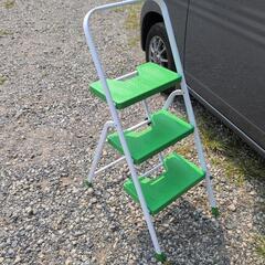 美品、3段踏み台、脚立？