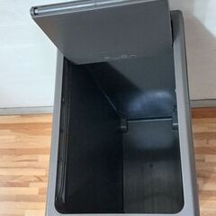 かっこいい茶色のゴミ箱　45Lサイズの画像