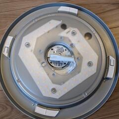 HITACHI シーリングライト IR-E01H

の画像