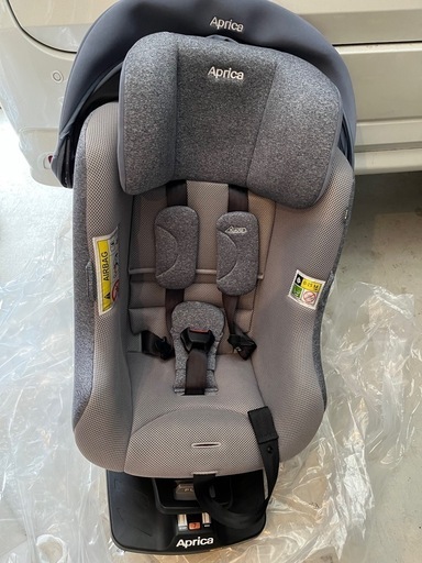 アップリカ　クルリラプラスライトグレー