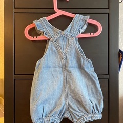 【ベビー】GAP オーバーオール ショート丈 デニム の画像
