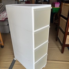 4段収納ボックスの画像