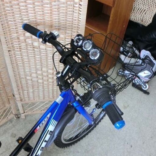 ジュニアサイクル 20インチ 青系 6段変速 fata 6段切替 ファータ 自転車 子供用 ライト付き かご付き 鍵付き SVTA05