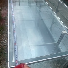 店舗用 ガラスショーケースの画像